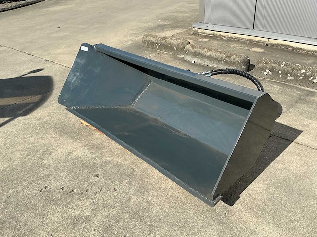 Zijkiepbak 1600mm - afbeelding 1 van  6