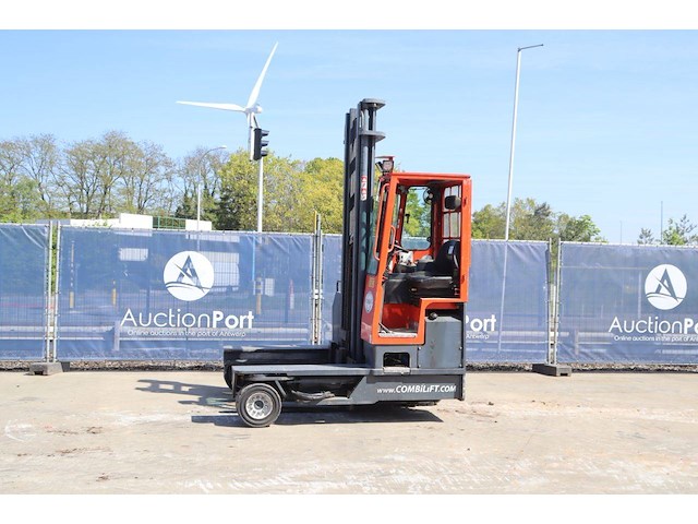Zijlader combilift c4000 diesel 4000kg 5.5m 2010 - afbeelding 1 van  1