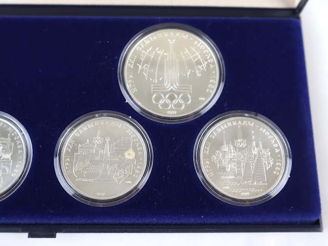 Zilveren herdenkingsmunt moscow 1980 - afbeelding 3 van  8