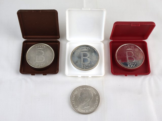 Zilveren herdenkingsmunt (x4) - afbeelding 5 van  5
