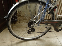 Zilverkleurige damesfiets country mbm - afbeelding 6 van  10
