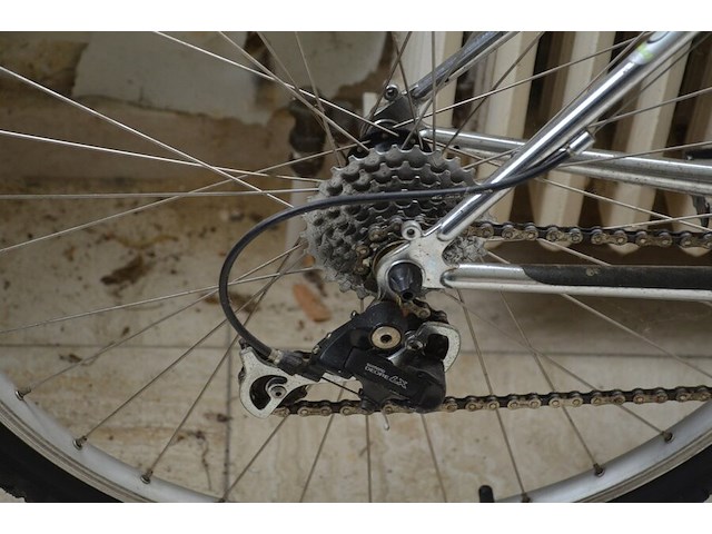 Zilverkleurige herenfiets sunn 5000r machine - afbeelding 5 van  9