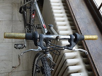 Zilverkleurige herenfiets sunn 5000r machine - afbeelding 7 van  9