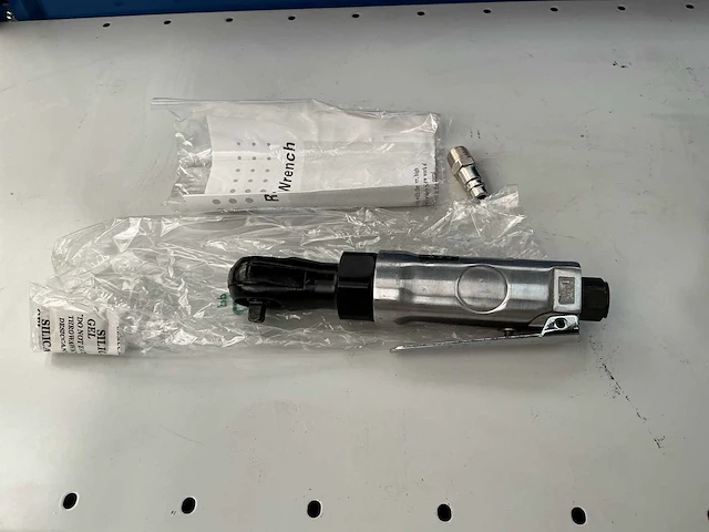 Zionair 1/4 stubyy air ratchet wrench slagmoer sleutel persluchtapparatuur - afbeelding 1 van  2