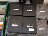 Zippo verpakking - afbeelding 5 van  5