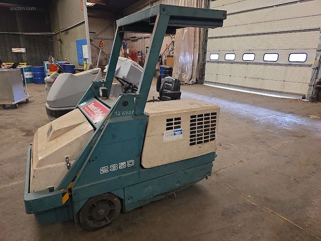 Zit borstelmachine tennant - afbeelding 5 van  10