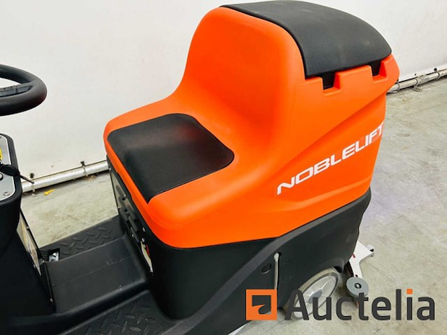 Zit-schrobmachine noblelift nr530 - afbeelding 6 van  15