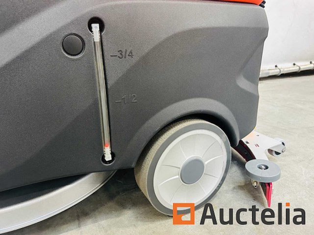 Zit-schrobmachine noblelift nr530 - afbeelding 13 van  15