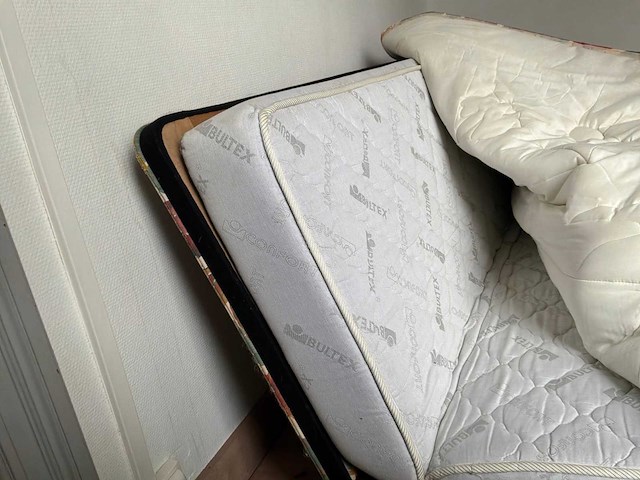 Zit-/slaapbank - afbeelding 3 van  3