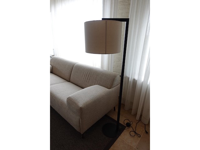 Zitbank & tafel - afbeelding 5 van  6