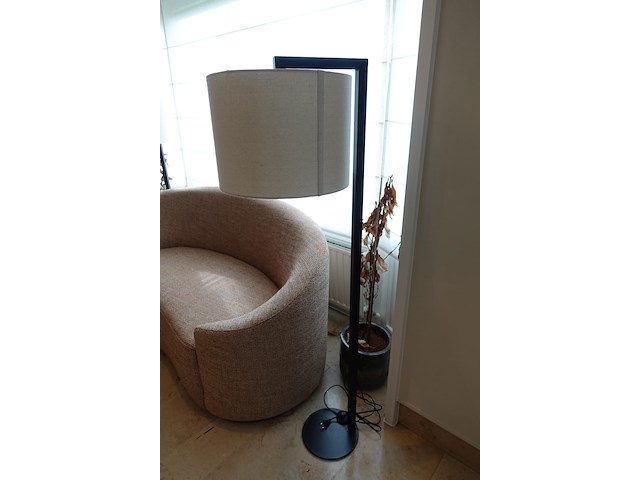 Zitbank & tafel - afbeelding 7 van  8