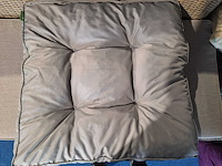 Zitkussen grijs 70x70cm - 2st - afbeelding 1 van  2