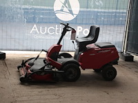 Zitmaaier castelgarden v301 benzine 10pk 2007 - afbeelding 1 van  1