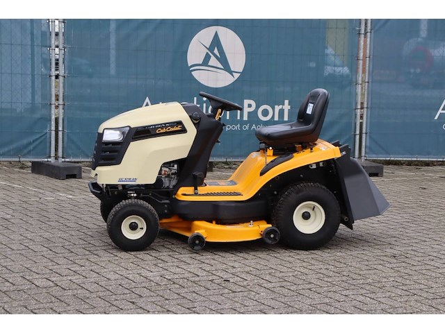 Zitmaaier cub cadet cc 1018 an benzine 17.5pk 2013 - afbeelding 1 van  1