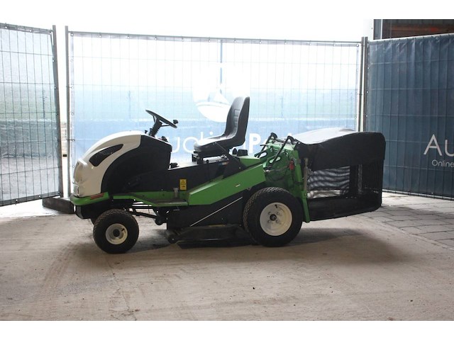 Zitmaaier etesia f-67160 benzine 18pk 2005 - afbeelding 1 van  1