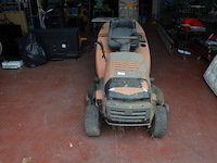 Zitmaaier husqvarna cth160 ii