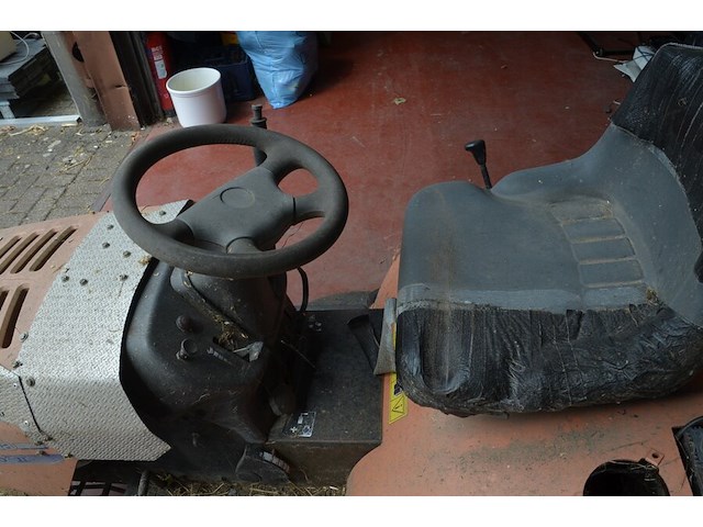 Zitmaaier husqvarna cth160 ii - afbeelding 12 van  18