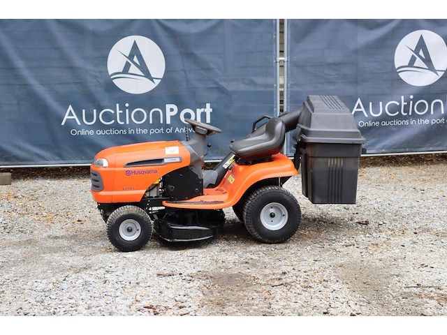 Zitmaaier husqvarna lt151 benzine 2005 - afbeelding 1 van  1
