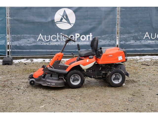 Zitmaaier husqvarna r216awd 4x4 benzine 9.6kw 2018 - afbeelding 1 van  1