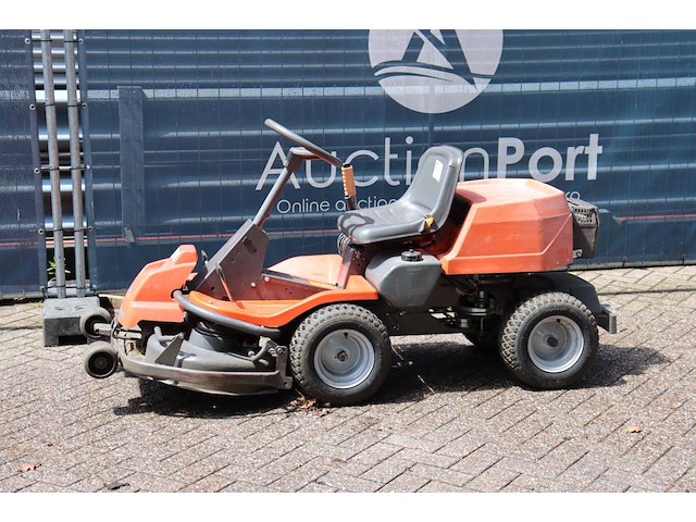 Zitmaaier husqvarna rider benzine 10.5pk - afbeelding 1 van  1