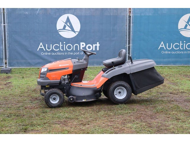 Zitmaaier husqvarna tc 138 benzine 2014 - afbeelding 1 van  1