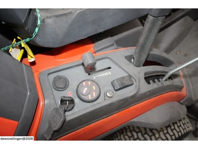 Zitmaaier husqvarna - afbeelding 11 van  14