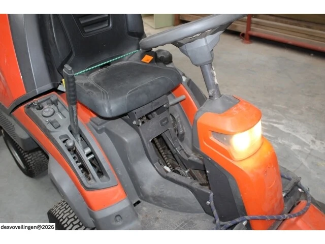 Zitmaaier husqvarna - afbeelding 14 van  14