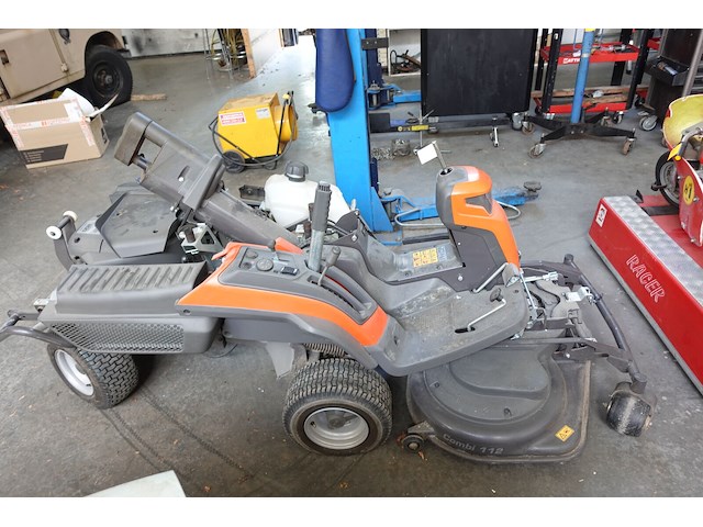 Zitmaaier husqvarna - afbeelding 2 van  6