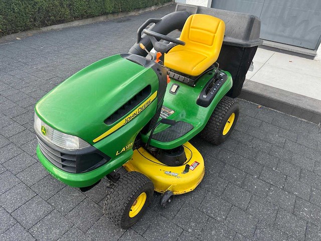 Zitmaaier john deere - afbeelding 1 van  4