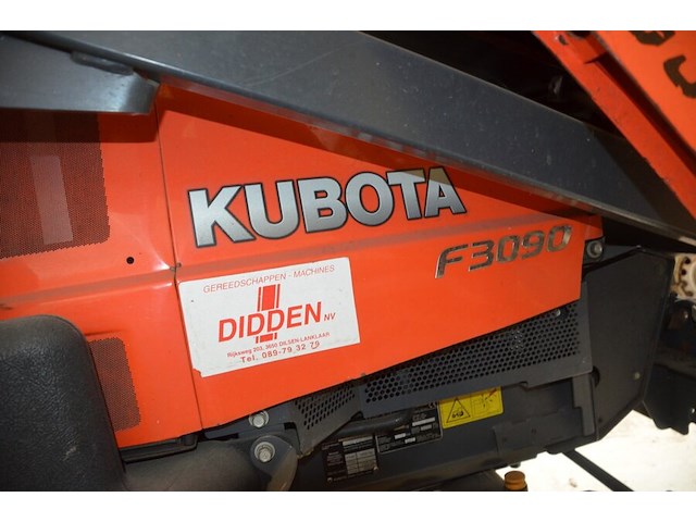 Zitmaaier met opraapsysteem kubota f3090, bouwjaar 2009 (niet getest) - afbeelding 13 van  24