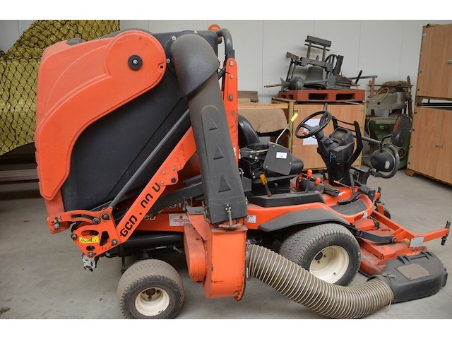 Zitmaaier met opraapsysteem kubota f3090, bouwjaar 2009 (niet getest) - afbeelding 16 van  24