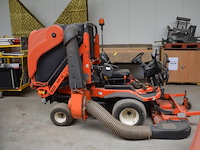 Zitmaaier met opraapsysteem kubota f3090, bouwjaar 2009 (niet getest) - afbeelding 17 van  24