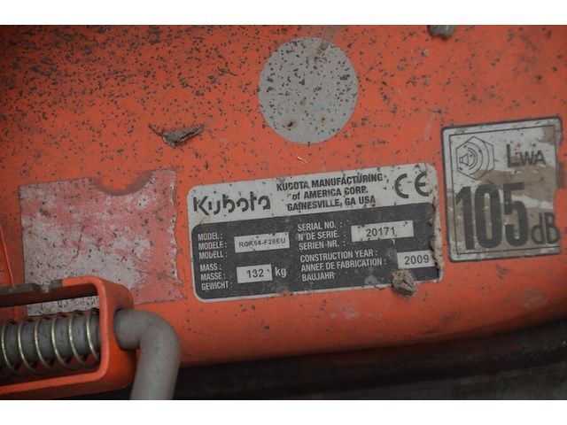 Zitmaaier met opraapsysteem kubota f3090, bouwjaar 2009 (niet getest) - afbeelding 22 van  24