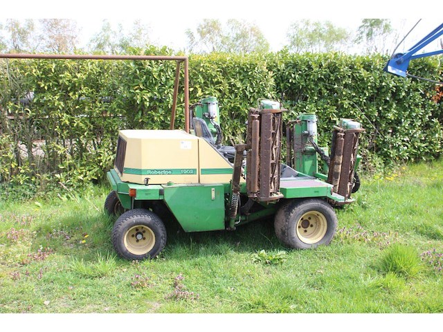 Zitmaaier roberine 1902 diesel 33kw 1998 - afbeelding 1 van  1