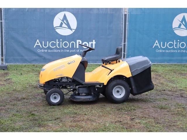 Zitmaaier stiga nj 92 hydro benzine 2010 - afbeelding 1 van  1