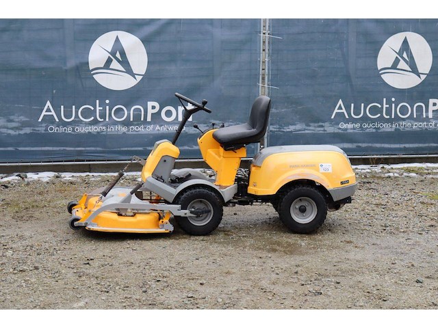 Zitmaaier stiga p901 benzine 10kw 2015 - afbeelding 1 van  1