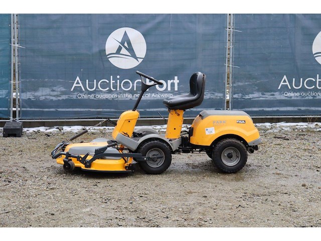 Zitmaaier stiga p901 benzine 10kw 2015 - afbeelding 1 van  1