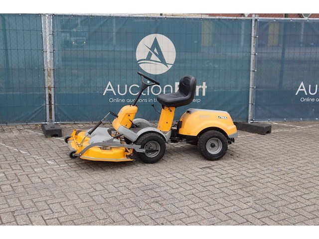 Zitmaaier stiga p901 benzine 10kw - afbeelding 1 van  1