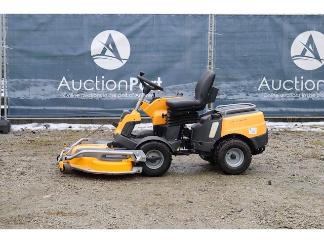Zitmaaier stiga p901ph benzine 15.2kw 2021 - afbeelding 1 van  1