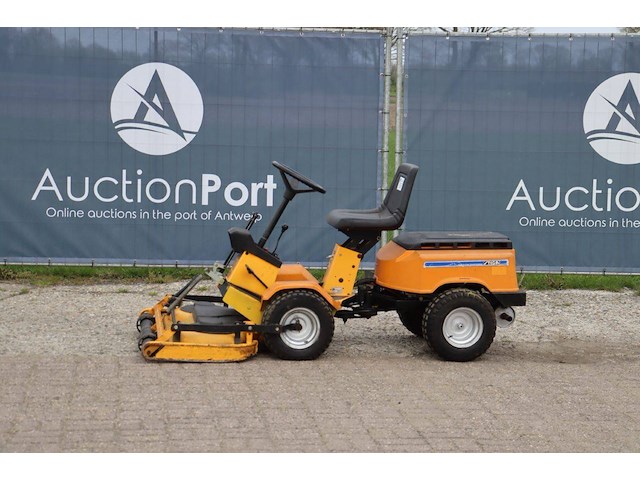 Zitmaaier stiga park 12 benzine - afbeelding 1 van  1