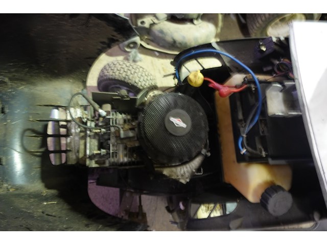 Zitmaaier (voor onderdelen) - afbeelding 4 van  7