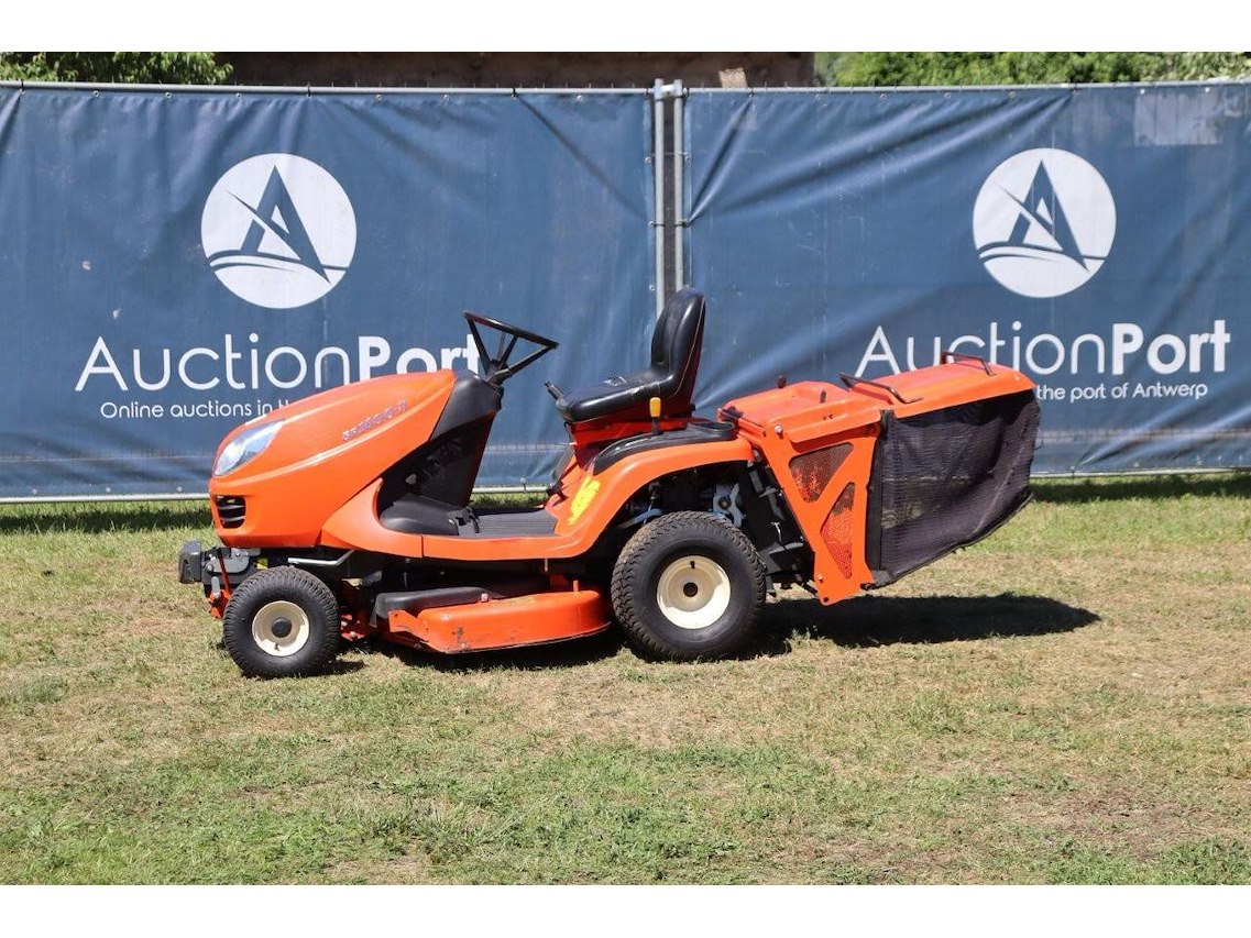 Zitmaaiers - trilplaten - landbouw - tractoren