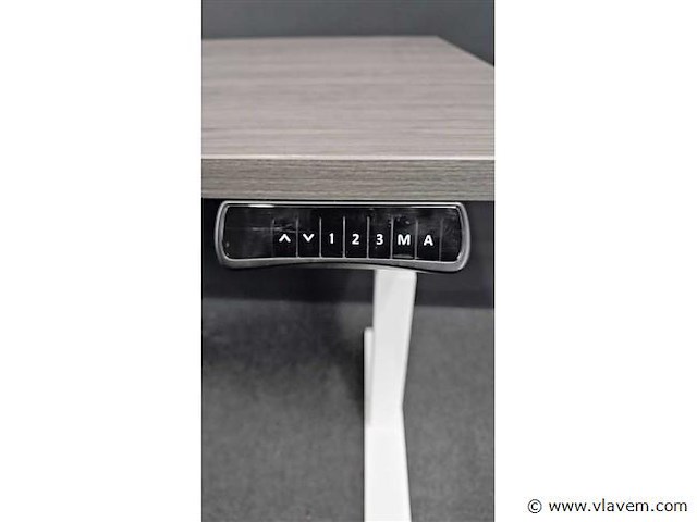 Zit/sta bureau loctek motion et 223 - afbeelding 7 van  8