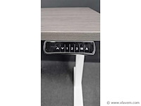Zit/sta bureau loctek motion et 223 - afbeelding 7 van  8