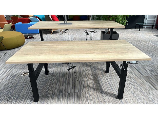 Zit/sta dubbele workbench elektrisch in hoogte verstelbaar - bureau - afbeelding 2 van  6