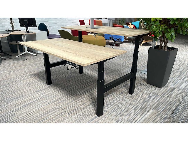 Zit/sta dubbele workbench elektrisch in hoogte verstelbaar - bureau - afbeelding 3 van  6