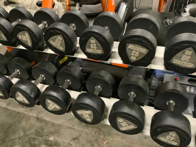 Ziva dumbbell set 20 t/m 40kg krachtstation - afbeelding 3 van  6