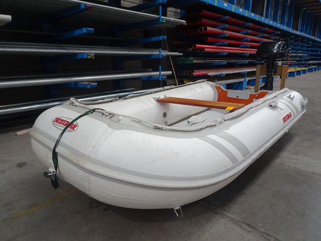 Zodiac suzumar + suzuki motor - afbeelding 3 van  7