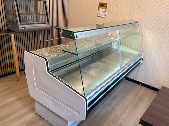 Zoin koelingen r2 koelvitrine - afbeelding 1 van  4