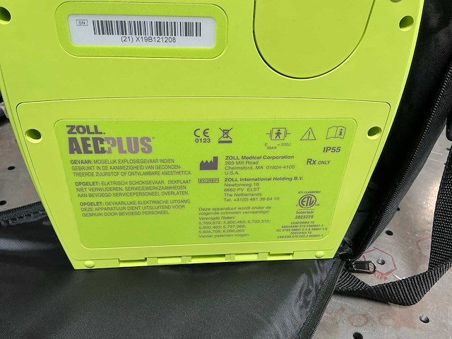 Zoll aed plus defibrillator - afbeelding 4 van  5